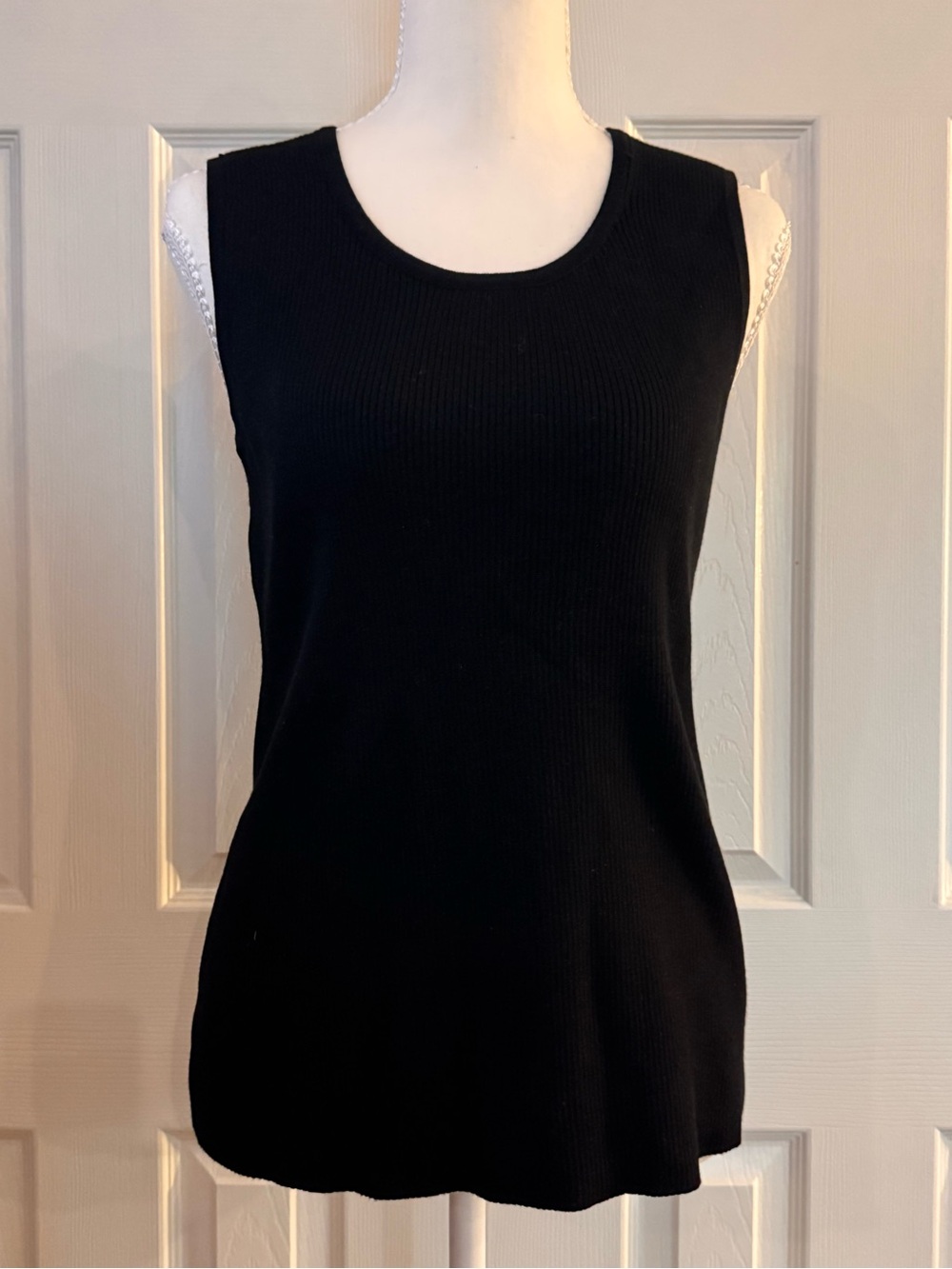 Cable & Gauge Black Ribbed Sleeveless Tank